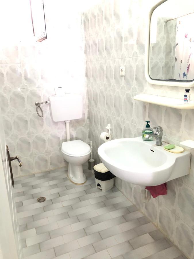 Апартаменты Dina House Химара Экстерьер фото